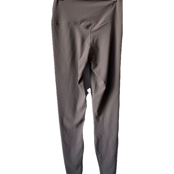 NEW COLOR SPANXsmooth™ OnForm Full-Length Leggings, Smoke Size Medium - Picture 7 of 8